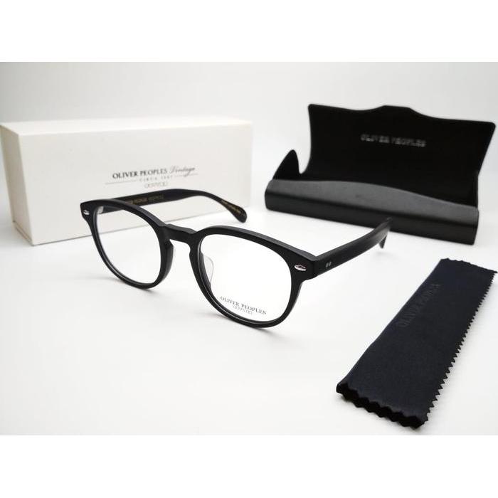 Frame Kacamata Unisex Bahan Halus dengan Engsel Pegas Solid Metal