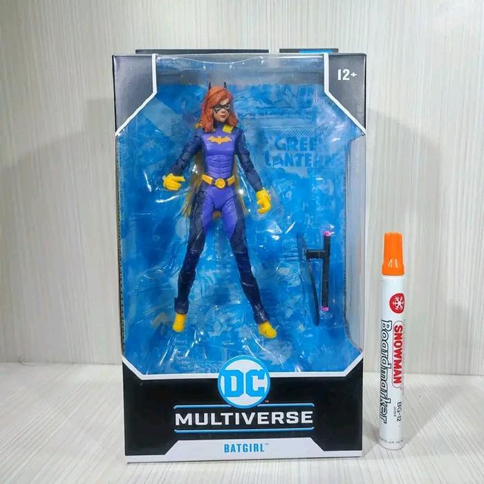 HOT SALE MAINAN ACTION FIGURE MCFARLANE BATGIRL GOTHAM TINGGI SEKITAR 7 INCH DENGAN ARTIKULASI.