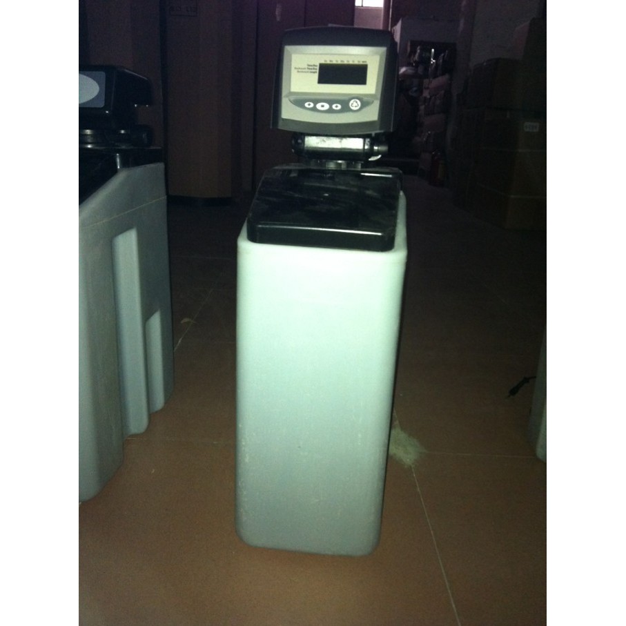 Water Softener for Water Treatment Household Use Ion Exchange Resin Softener Water System