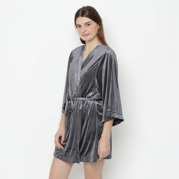 HM82 Lace Kimono