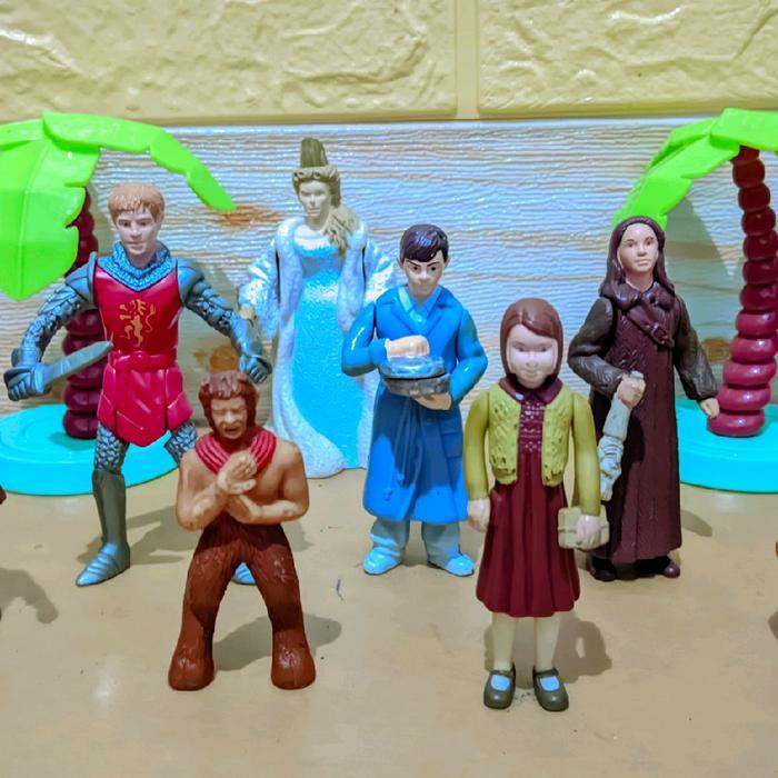 HOT SALE THE CHRONICLES OF NARNIA 8 FIGURE 2005 MCDONALDS TERMURAH