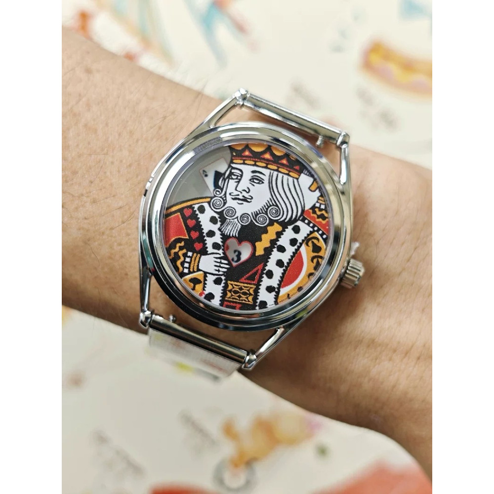 2025 New Men's King Playing Cards Creative Quartz Watch 37mm Stainless Steel Waterproof Milan Strap