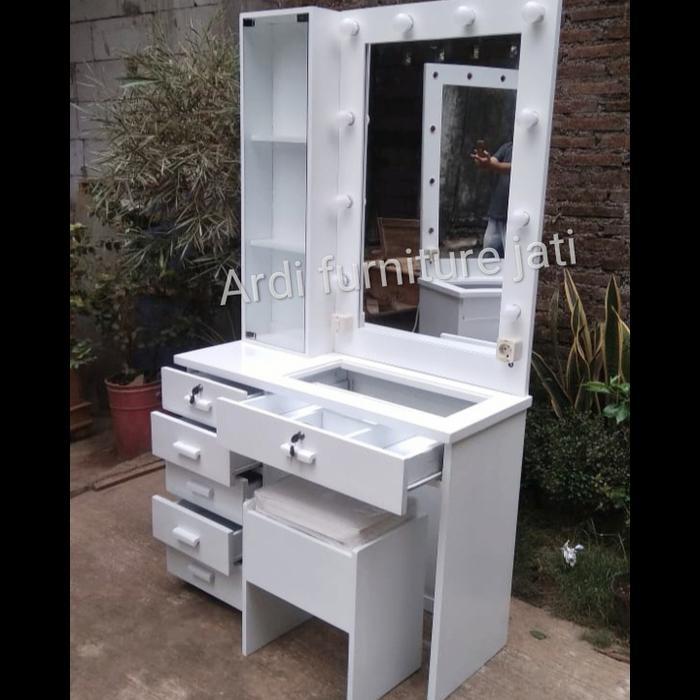 Meja rias lampu tolet meja makeup kayu jati warna duco putih meja laci