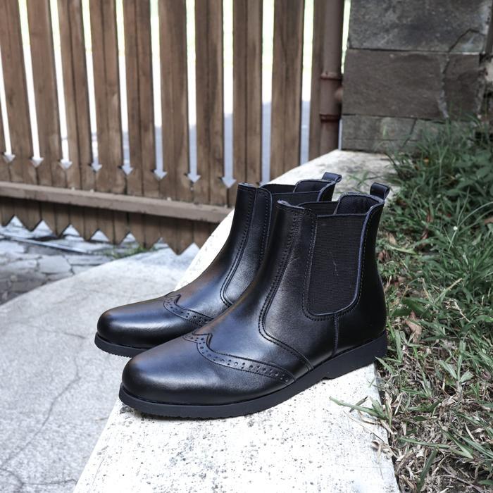 boot chelsea pria Sepatu Bot Chelsea Pria Model Koboi Tanpa Tali Kulit Sapi Warna Hitam Ukuran 39 se