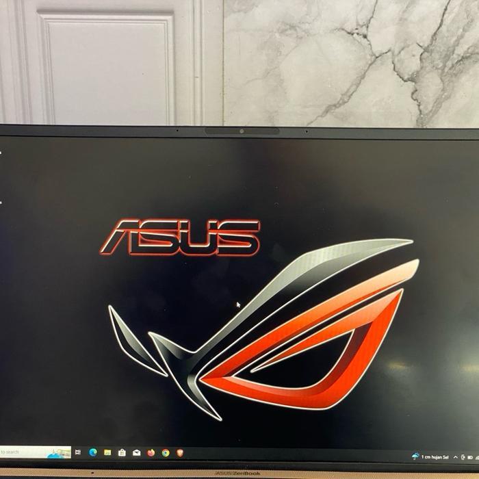 Laptop Asus Zenbook UX533 Core i7 Gen 8 16/512gb Normal Original - 05/26
