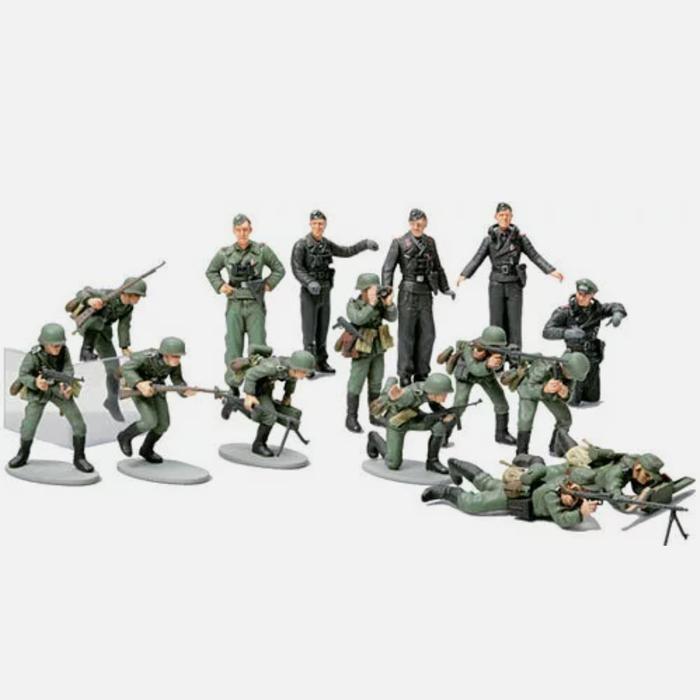 32512 TAMIYA WWII GERMAN INFANTRY SET