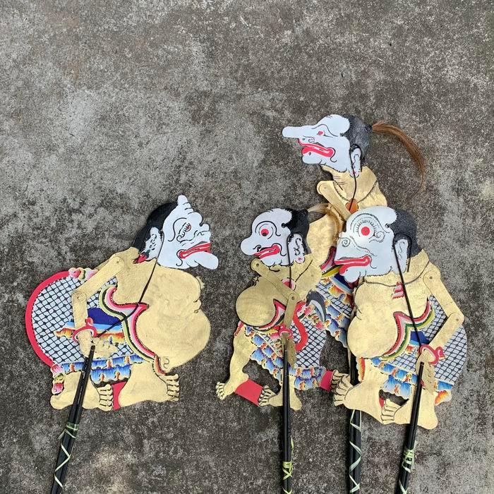 Wayang Kulit Punokawan 1 Set Warna Emas (LEBIH HEMAT)