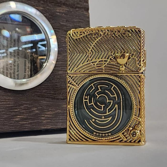 Zippo Jacket Billyard Black Light Gold Plated