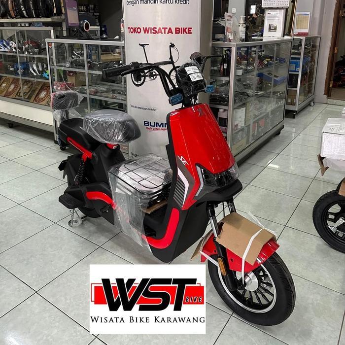 SEPEDA LISTRIK UNITED E MOPED SALVADOR SE - MERAH