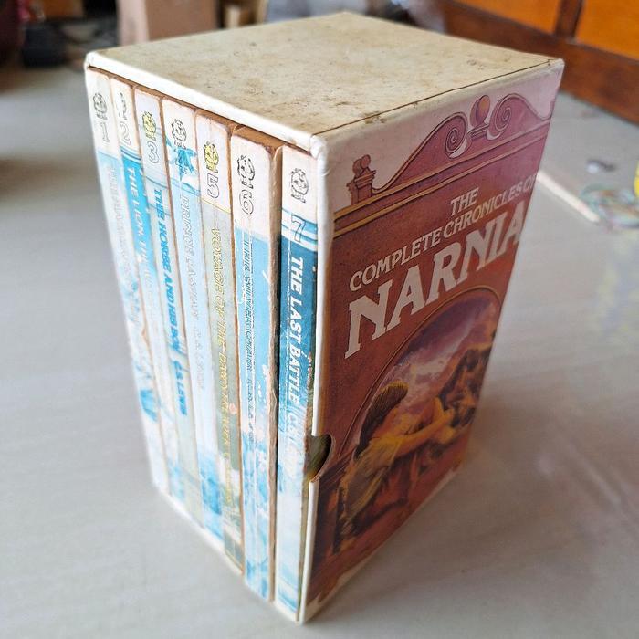 TERUJI The Complete Chronicles Of Narnia Box Boxset Novel Fantasy Impor Import Bahasa Inggris
