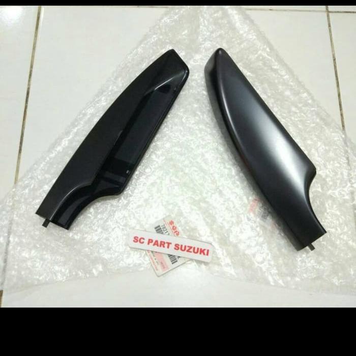 Cover Tutup Roof Rack Roof Rail Belakang Sx4 X-Over Original Satuan