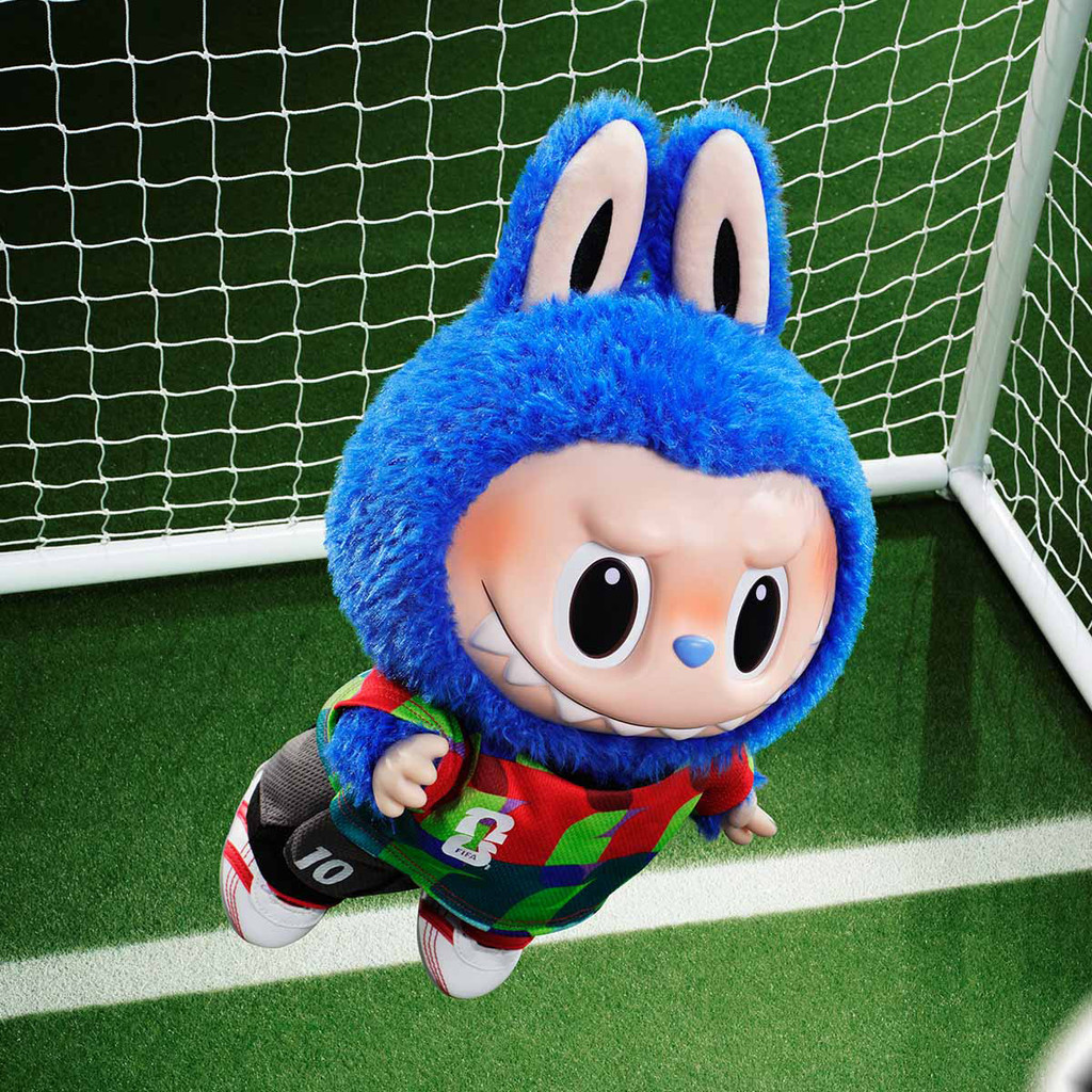 EU EXCLDPOP MART THE MONSTERS FIFA SERIES-Catch the Win Vinyl Plush Doll Blindbox Collectable Figure