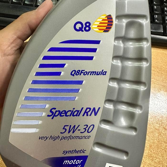 Oli Mesin Q8 Dexos 2 Gm Quality