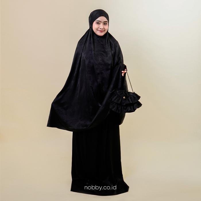 Nobby Syami Mukena Polos Bahan Marry Silk Jacquard - Hitam