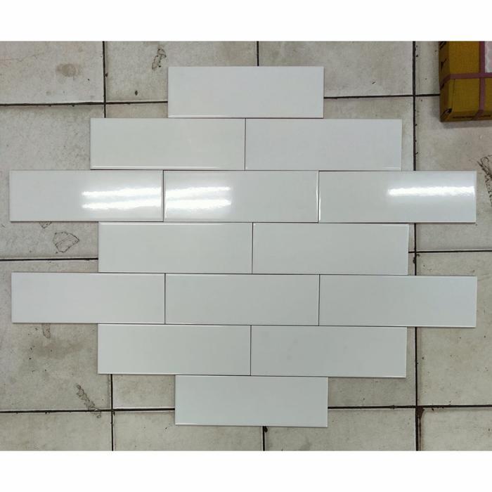 Mulia Signature Subway 10 x 30 No Bevel