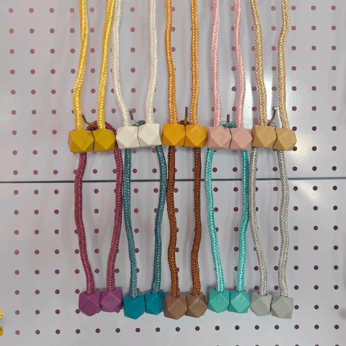 Tassel gorden RUBIK PERSEGI MAGNET tali pengait gordyn tasel hordeng