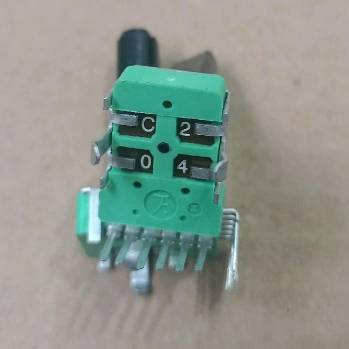potensio C200k 6pin frekuensi mixer soundcraft