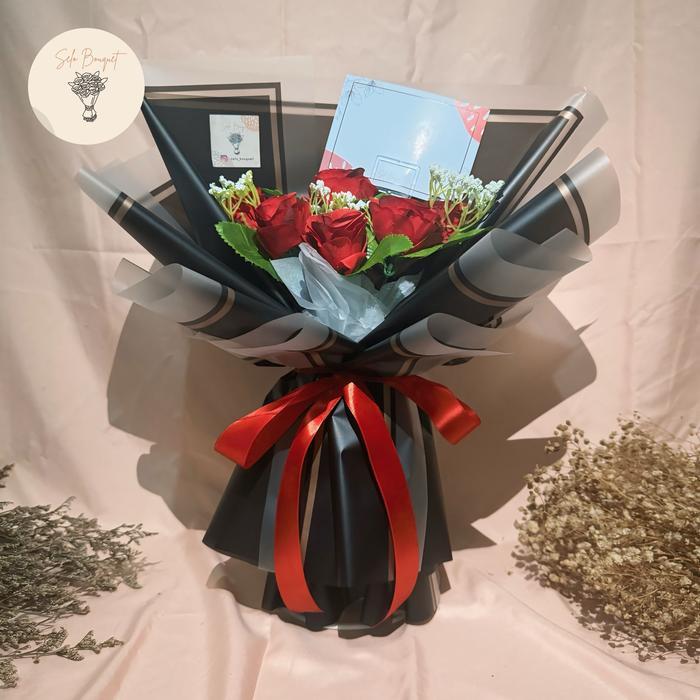Promo [Ready] Hand Bouquet Flowers [Bouquet Wisuda, Buket Boneka Wisuda, Buk Terlaris