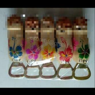 Pembuka / Bukaan Botol Lolok Kayu P10Cm Set 5 Bottle Opener Tbk