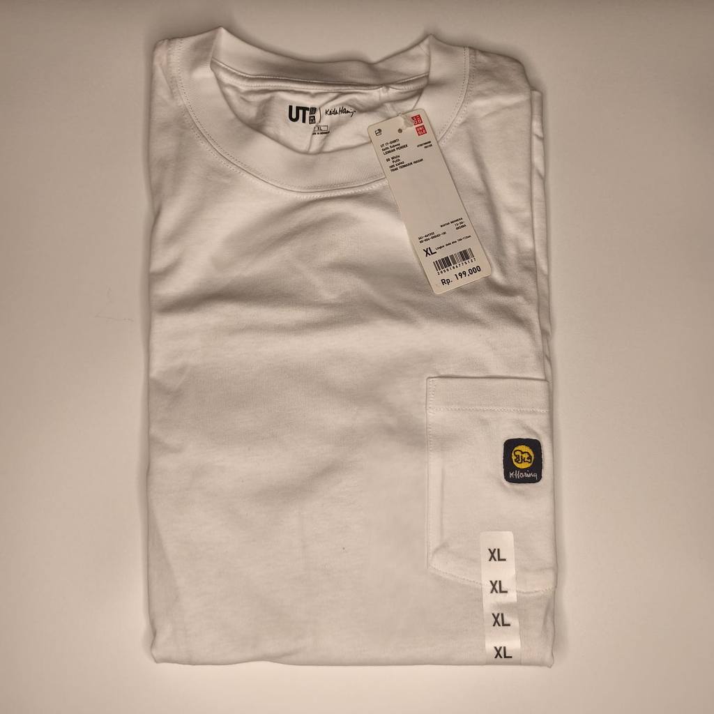 Kaos T-Shirt Uniqlo UT Keith Haring White Size XL