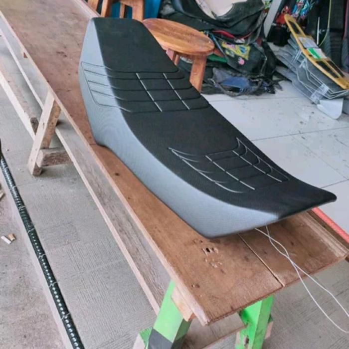 MURAH JOK YAMAHA RXKING MODIF PERAHU KULIT PRES TIMBUL PRIMA
