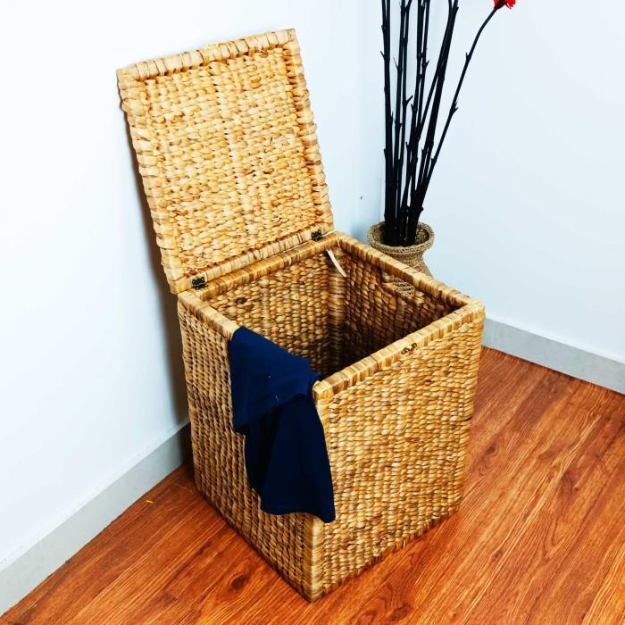 Keranjang Laundry Anyaman Enceng Rangka Kayu / Laundry Box