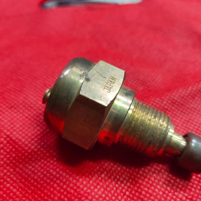 SWICTH FAN TEMPERATUR DAIHATSU CHARADE G10 G11 G12 OK.