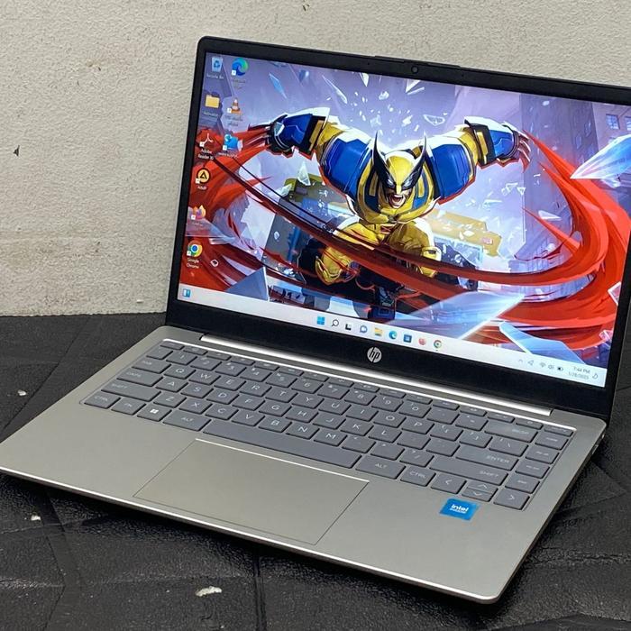 Laptop hp 14-ep0xxx prosesor Intel Core i3-N305/Ram 8GB/SSD 512GB#masih garansi resmi 22 july 2025