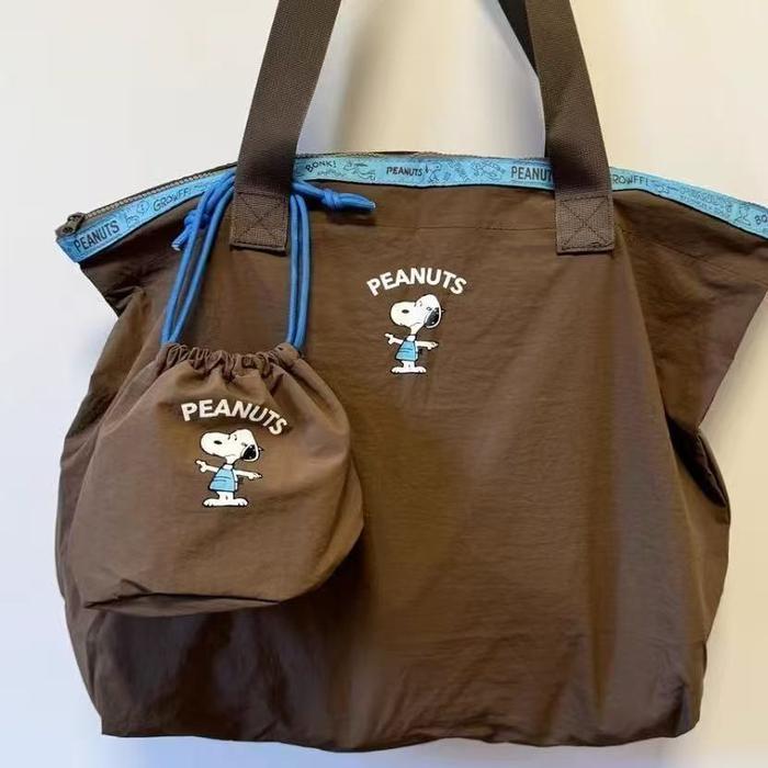 New Jepang Cute Snoopy Kapasitas Besar Kantor Tas Bagasi Tas Trolley Kasing Kantong Kanvas Lipat