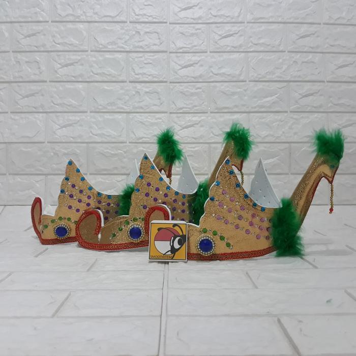 Mahkota tari manuk dadali kepala burung / tari tradisonal / tari adat