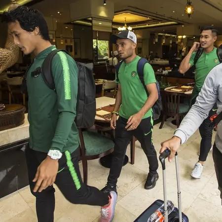 celana original nike timnas indonesia trackpant