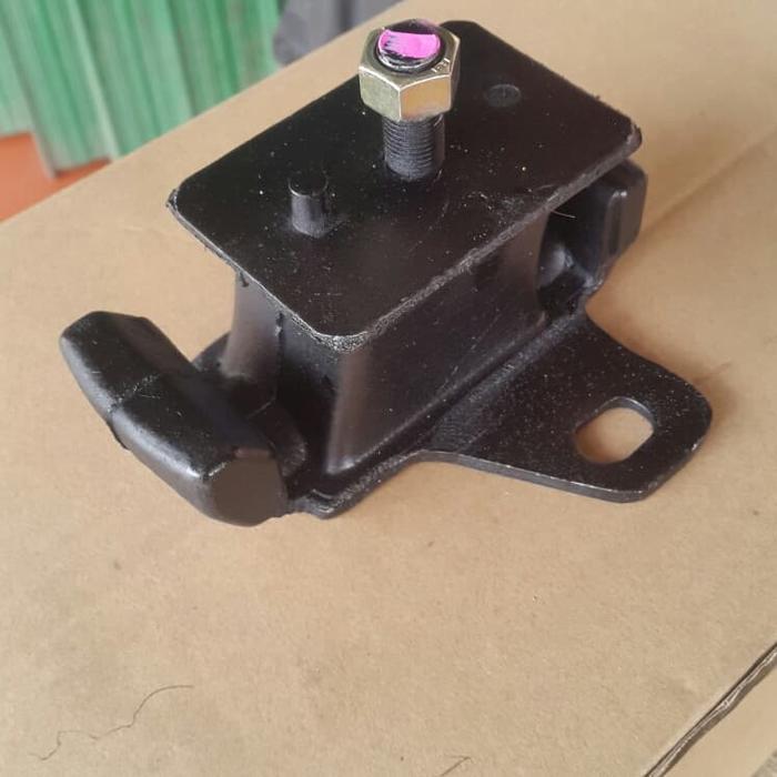 Engine Mounting Innova Bensin