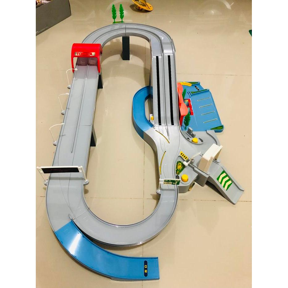 BISA COD Takara Tomy Tomica Highway Busy Drive