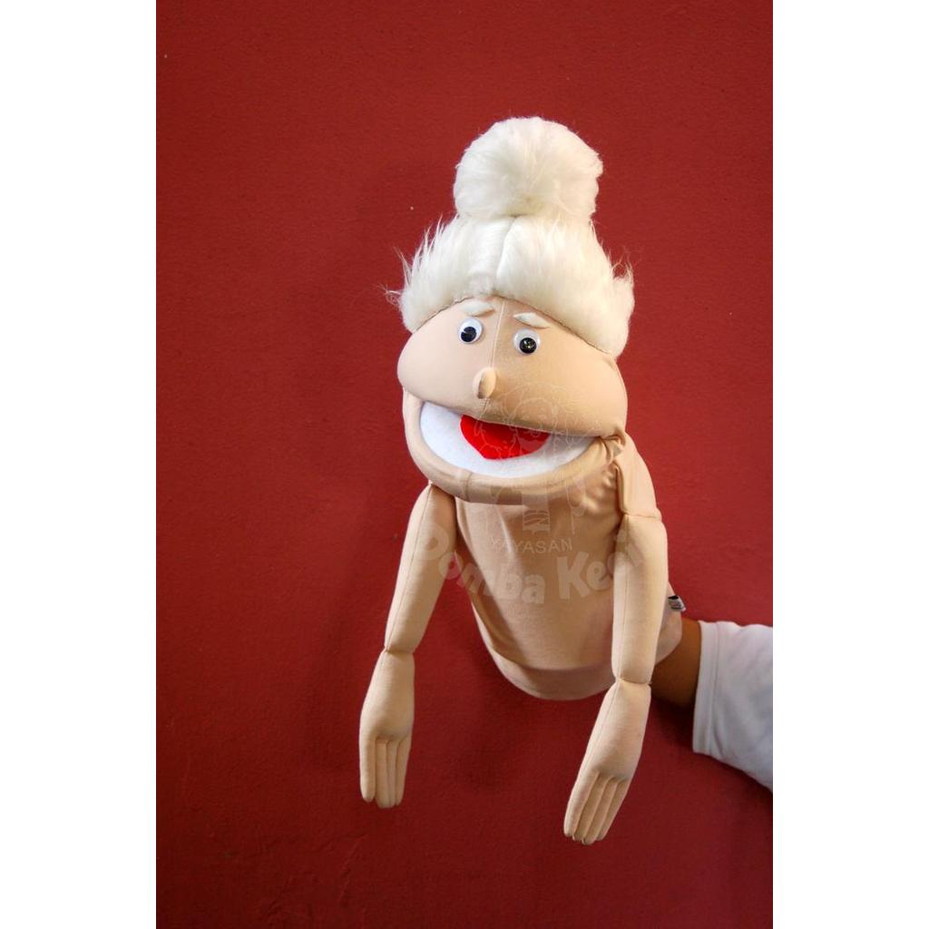 Boneka Puppet Nenek