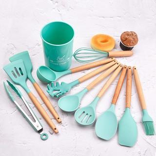 CUCI GUDANG VISHAL (COD) 2IN1 Set Spatula Silikon +Pisau Set