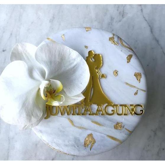 Topper Wedding Engagement Acrylic Hiasan Tusukan Kue