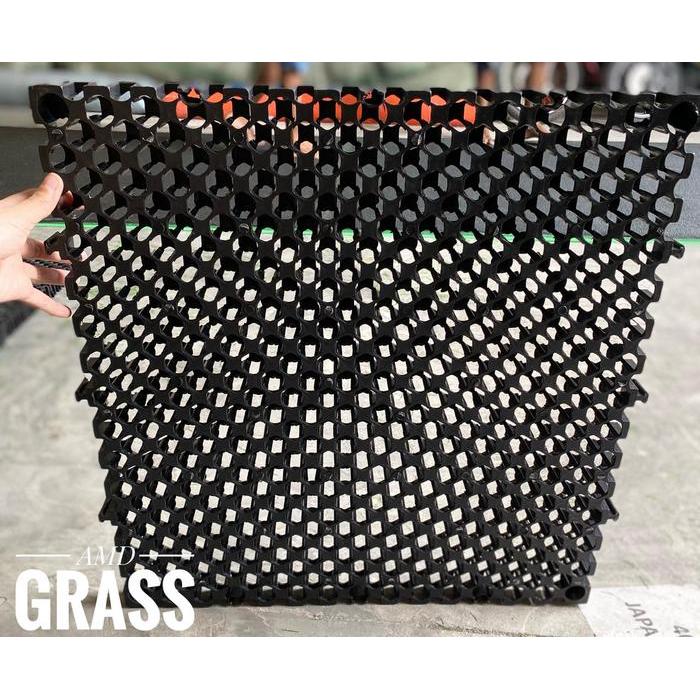 Drainase Cell Untuk Alas Rumput Sintetis