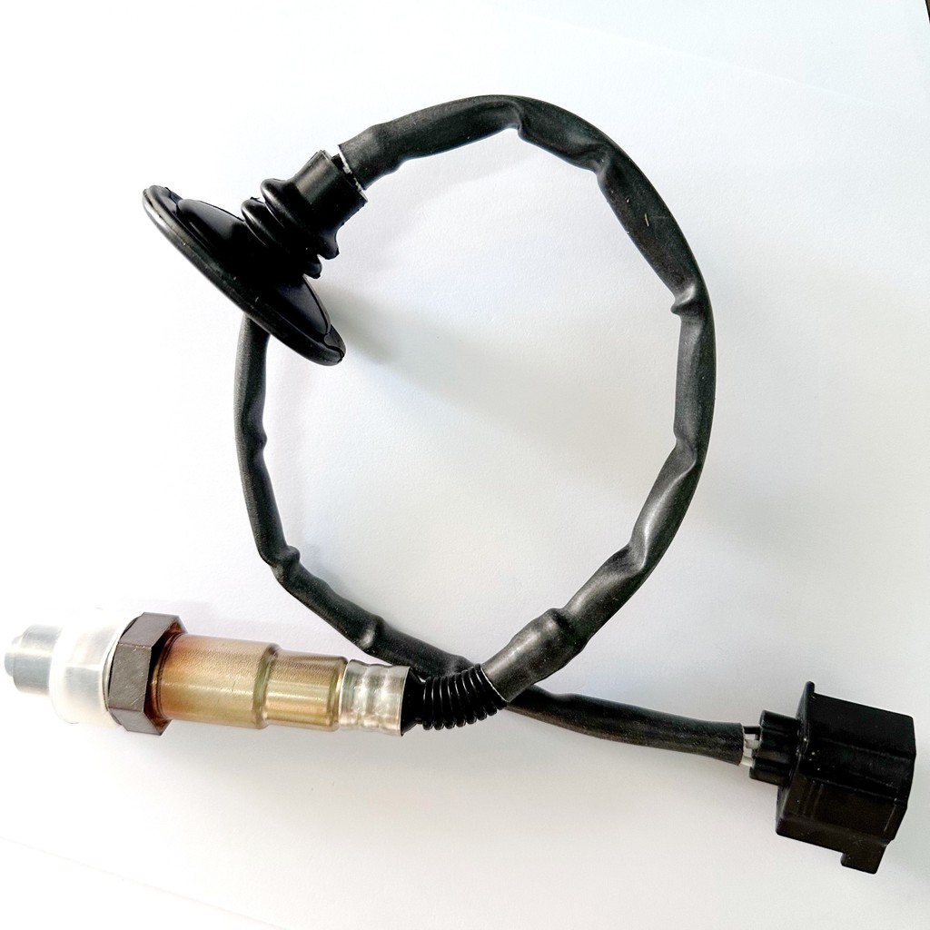 LAMBDA SENSOR OXYGEN SENSOR FITS FOR 2007 MITSUBISHI DELICA D5 4B12 2.4L PART NO# 1588A136