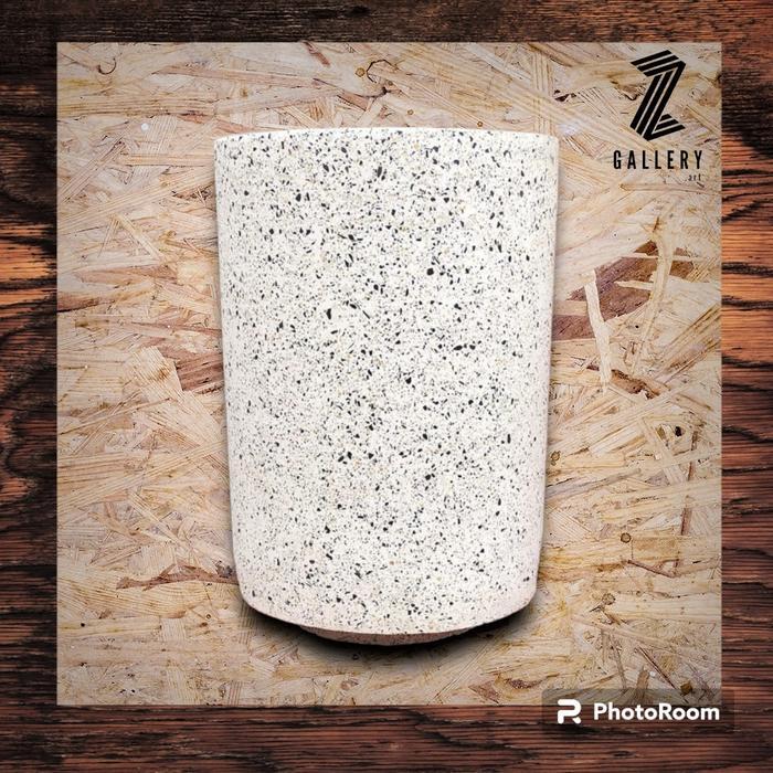 Pot Teraso Granit Tabung