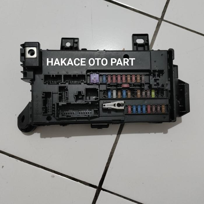FUSE BOX SEKRING AVANZA XENIA 2016 UP 82600-BZ831 ORIGINAL