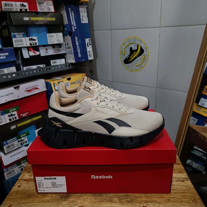 REEBOK ZIG DYNAMICA STR BEIGE / BLACK UNISEX