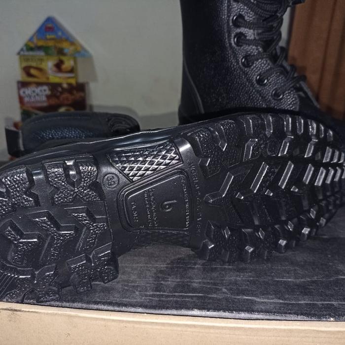 SEPATU PDL KULIT JERUK BOCOROCO