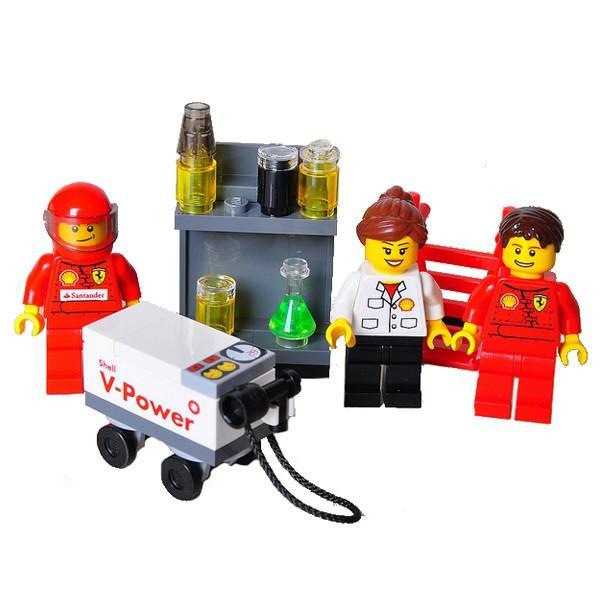Lego Racers Ferrari pit crew - 30196