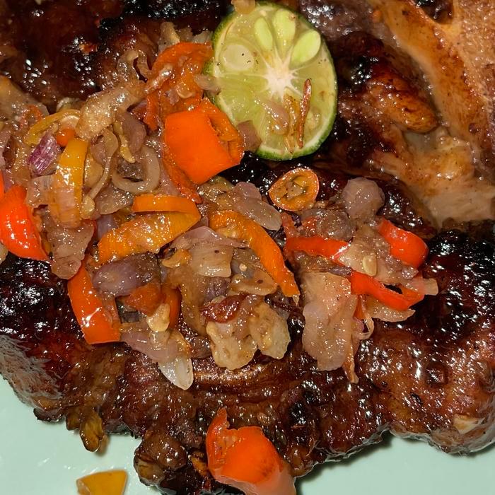 Ready Iga Bakar Madu dengan Sambal Embe (Frozen)