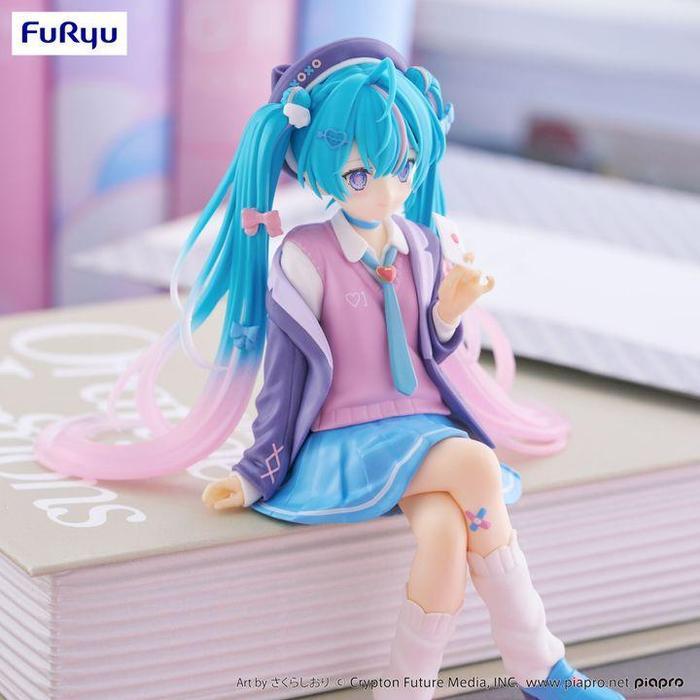 HOT SALE NOODLE STOPPER FIGURE HATSUNE MIKU - KOISURU BLAZER NAVY COLOR VER. VOCALOID (14CM)