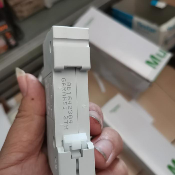 Schneider MCB Biru C32N 2A-35A 450w-7700w