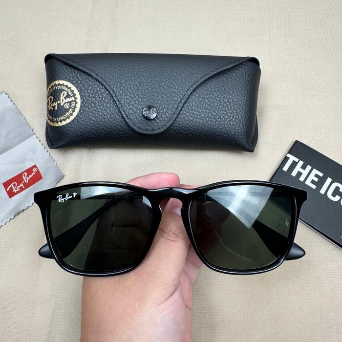 Rayban Chris Black Kacamata Hitam dengan Lensa Hijau Glossy Bingkai Hitam Ukuran 54 Black Glossy Len