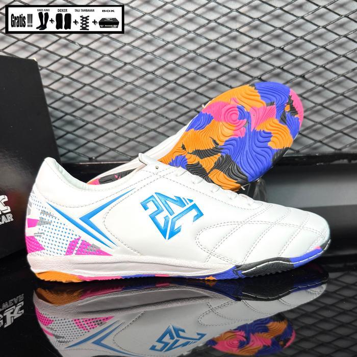 SEPATU FUTSAL ZANICK ORIGINAL CLASSIC PUTIH BIRU - SOL BERCAK