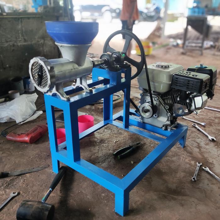 Mesin Pencetak Pelet Ayam dan Unggas