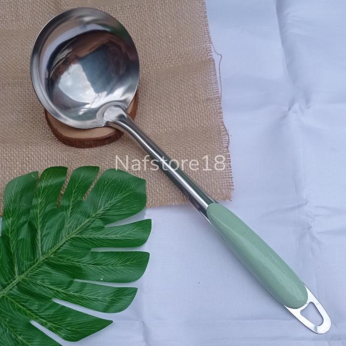 Irus Centong Sayur Besar Stainless Steel Gagang Plastik Sendok Sayur Erus